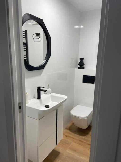 Leonmisol Apartment Ngoại thất bức ảnh