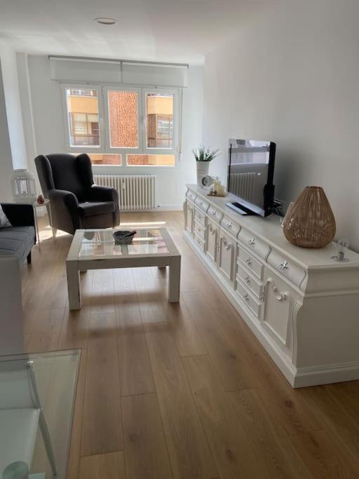 Leonmisol Apartment Ngoại thất bức ảnh